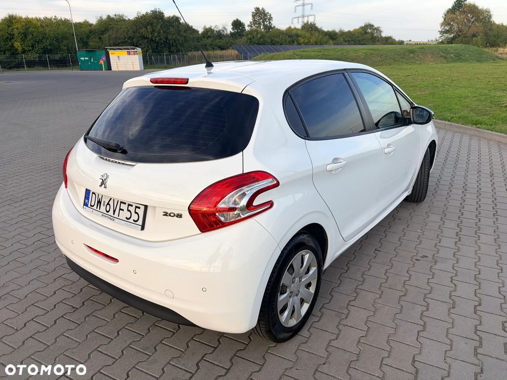 Peugeot 208 1.2 PureTech Style - 5
