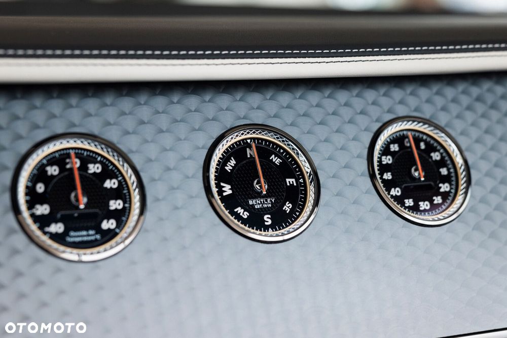 Bentley Continental GT - 15