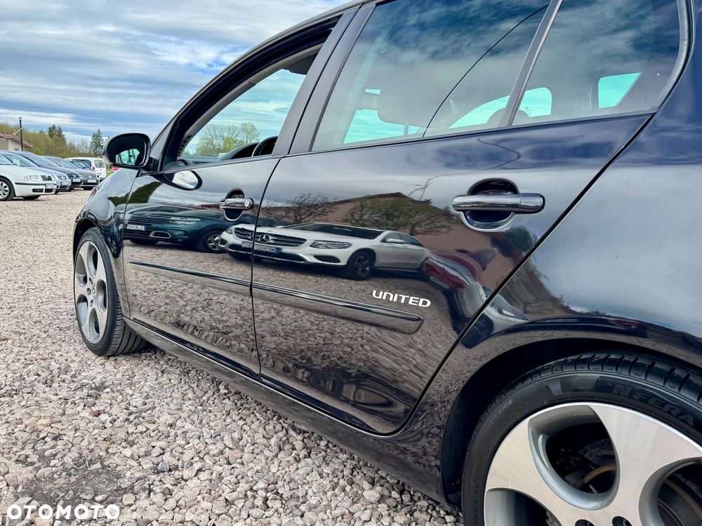 Volkswagen Golf 1.6 United - 21