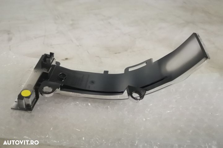 Semnalizare Oglinda Dreapta Originala In Stare Buna  Volkswagen VW  Cr - 6