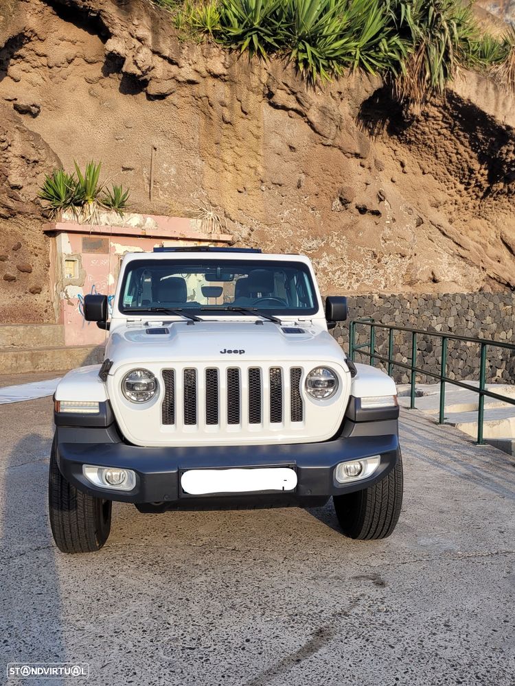 Jeep Wrangler Unlimited 3.8 Auto Sahara - 4