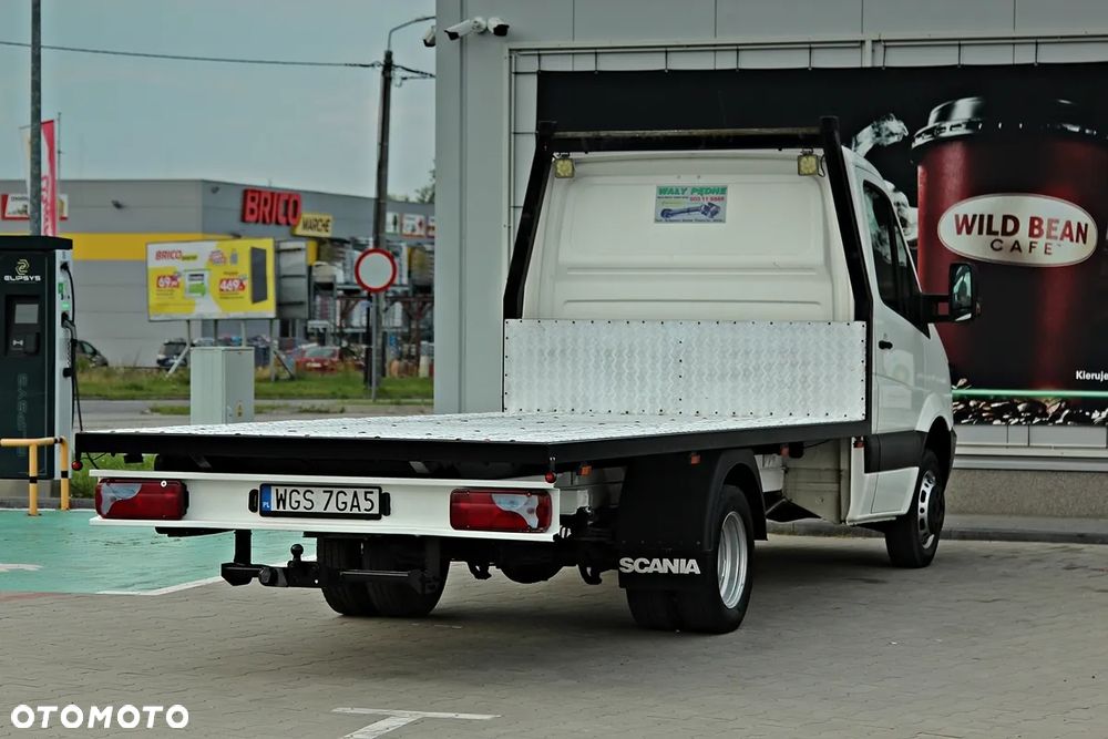 Mercedes-Benz Sprinter - 5