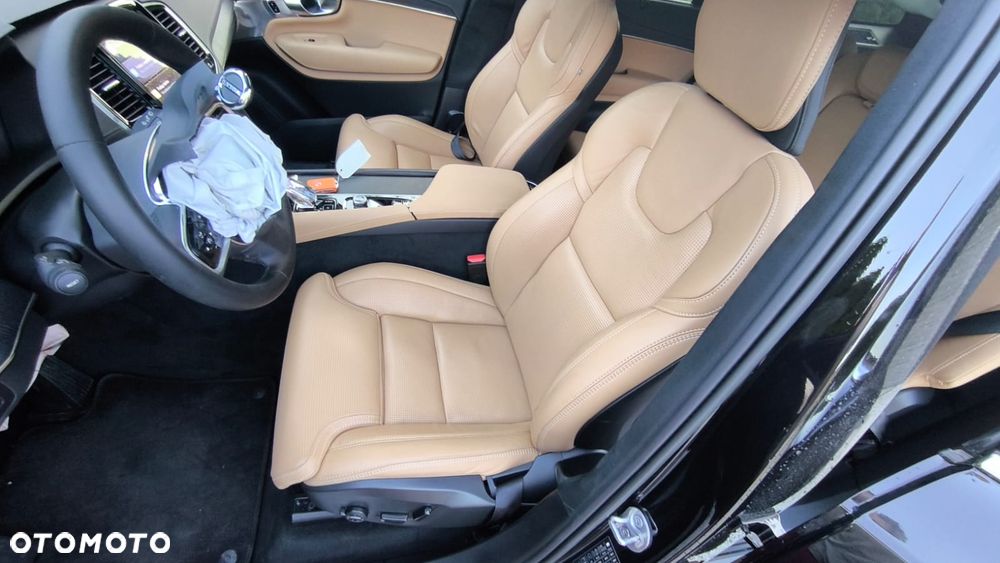 Volvo XC 90 - 5