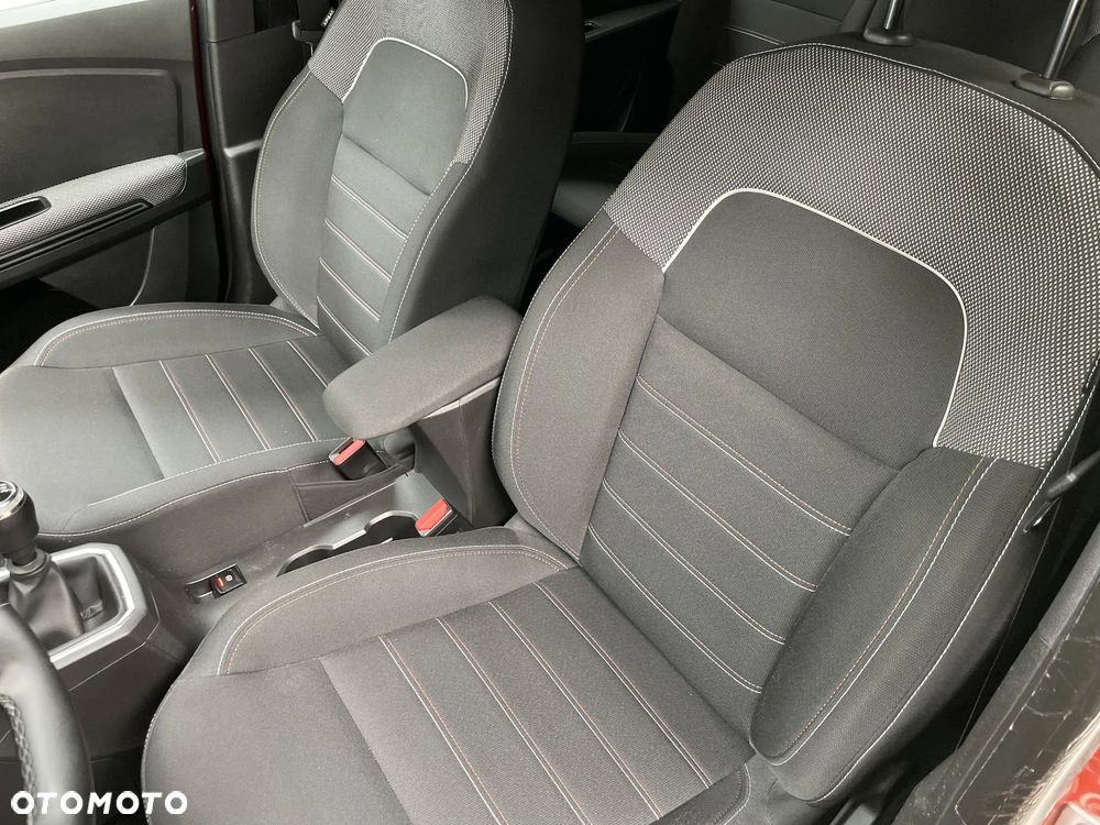 Dacia Jogger 1.0 TCe SL Extreme 7os - 12