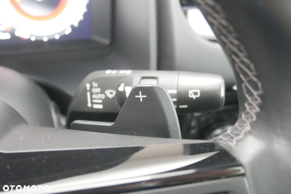 Nissan Qashqai 1.3 DIG-T MHEV N-Connecta Xtronic - 28