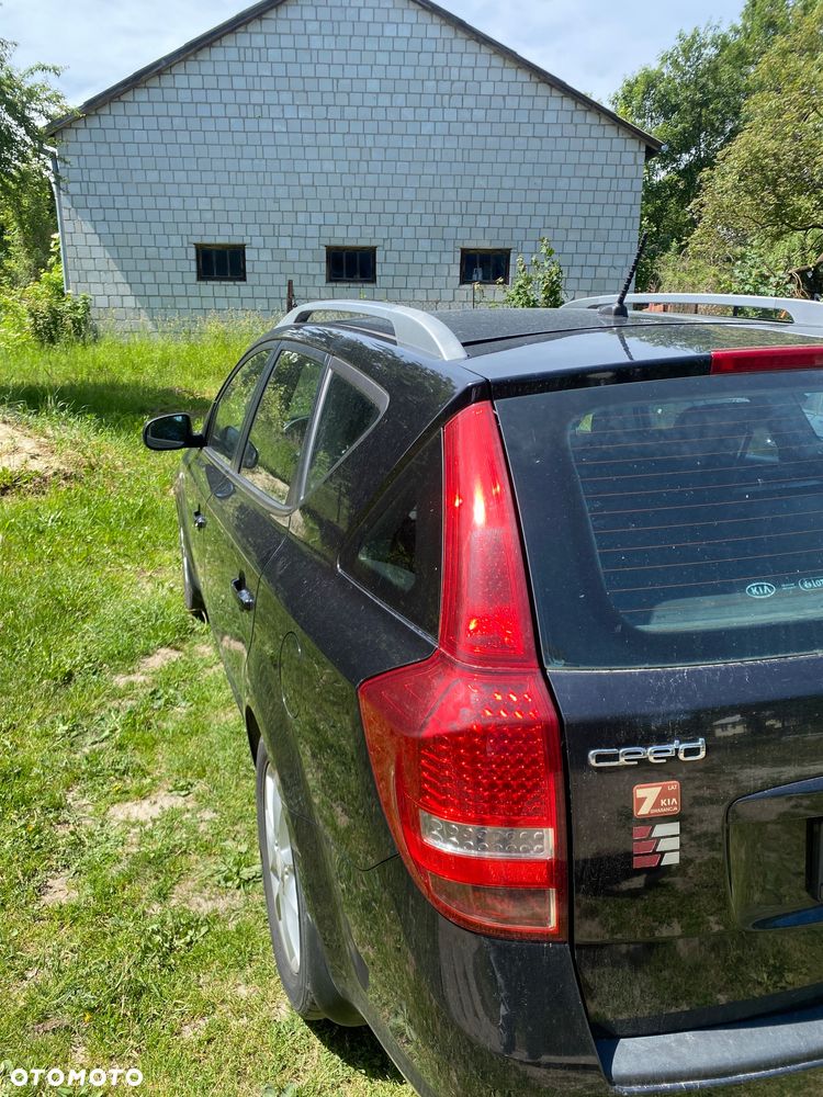 Kia Ceed 1.6 M - 6