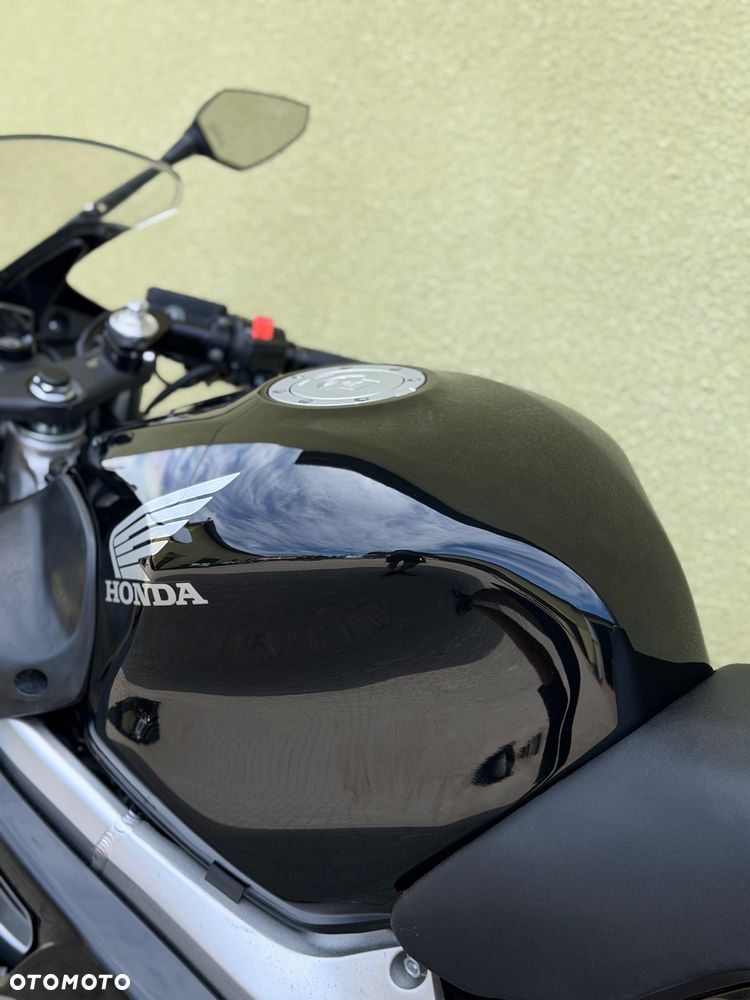 Honda CBR - 34