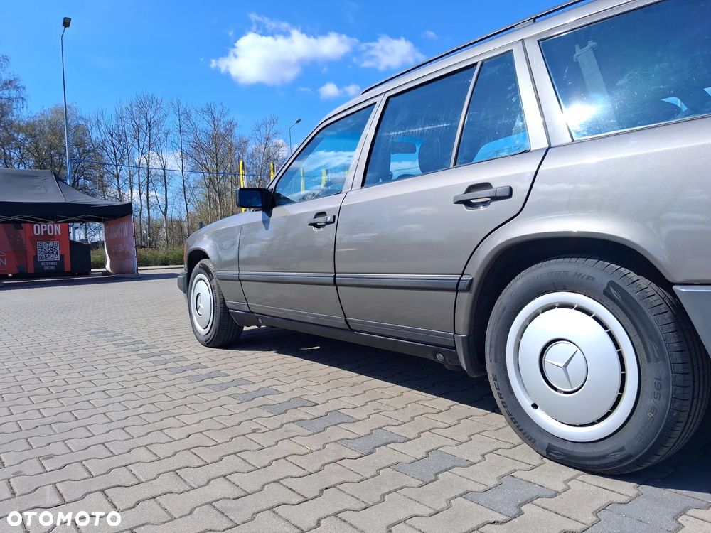 Mercedes-Benz W124 (1984-1993) - 3