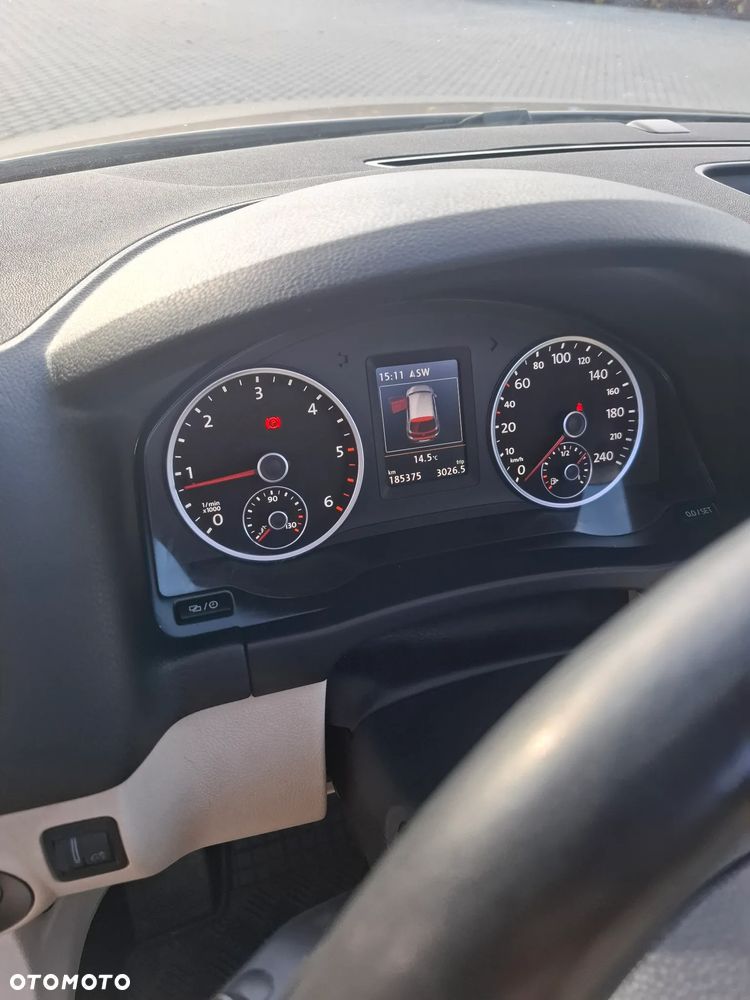 Volkswagen Tiguan - 24