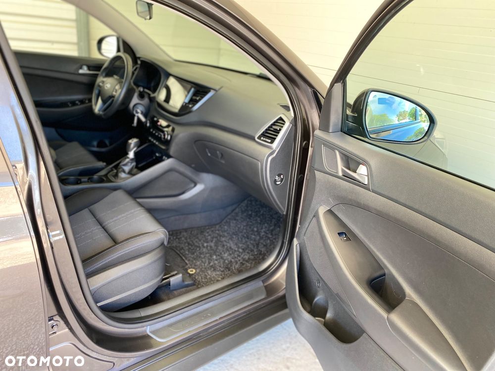 Hyundai Tucson blue 1.6 GDi 2WD Navi - 14