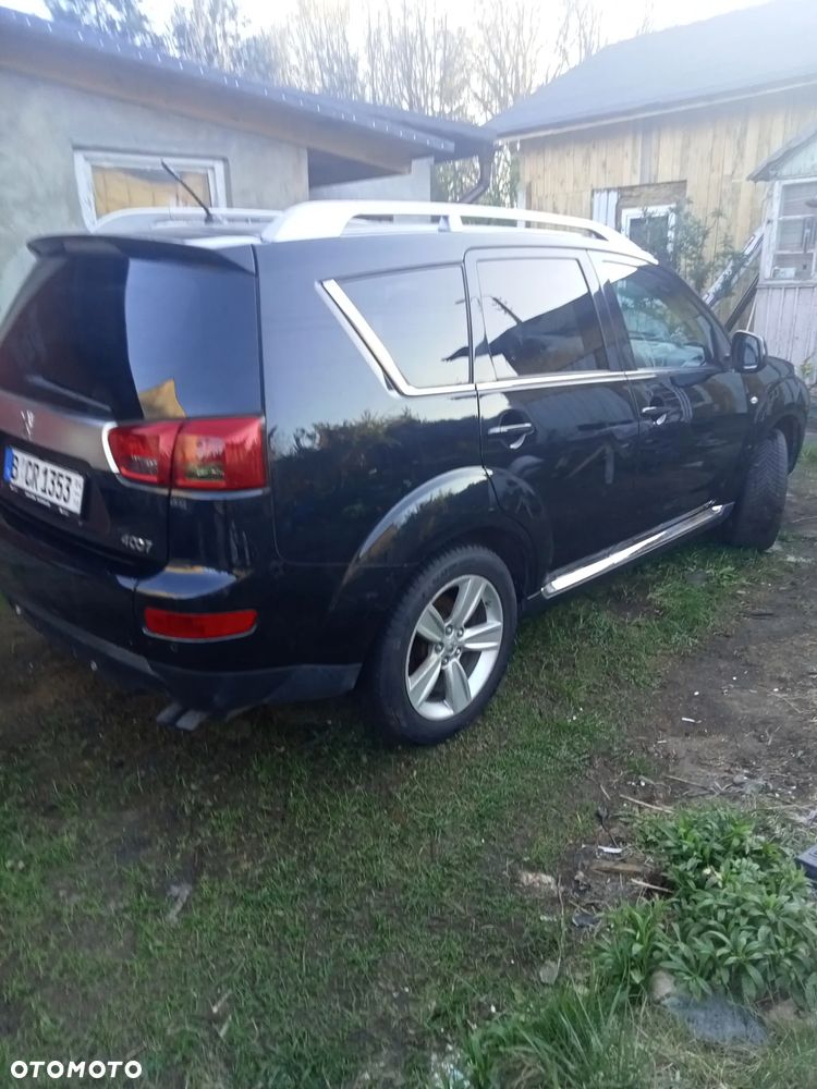 Peugeot 4007 HDI FAP 7-Sitzer Platinum - 24