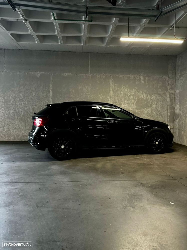 Mercedes-Benz GLA 200 d AMG Line - 26