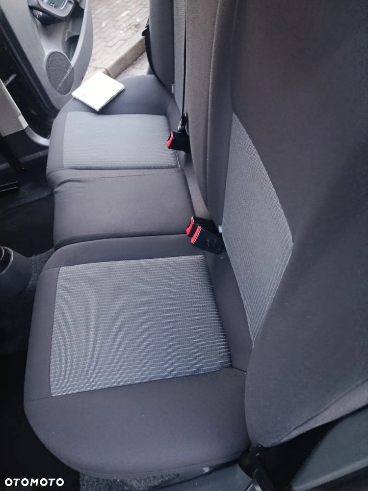 Seat Ibiza 1.4 16V Reference - 6