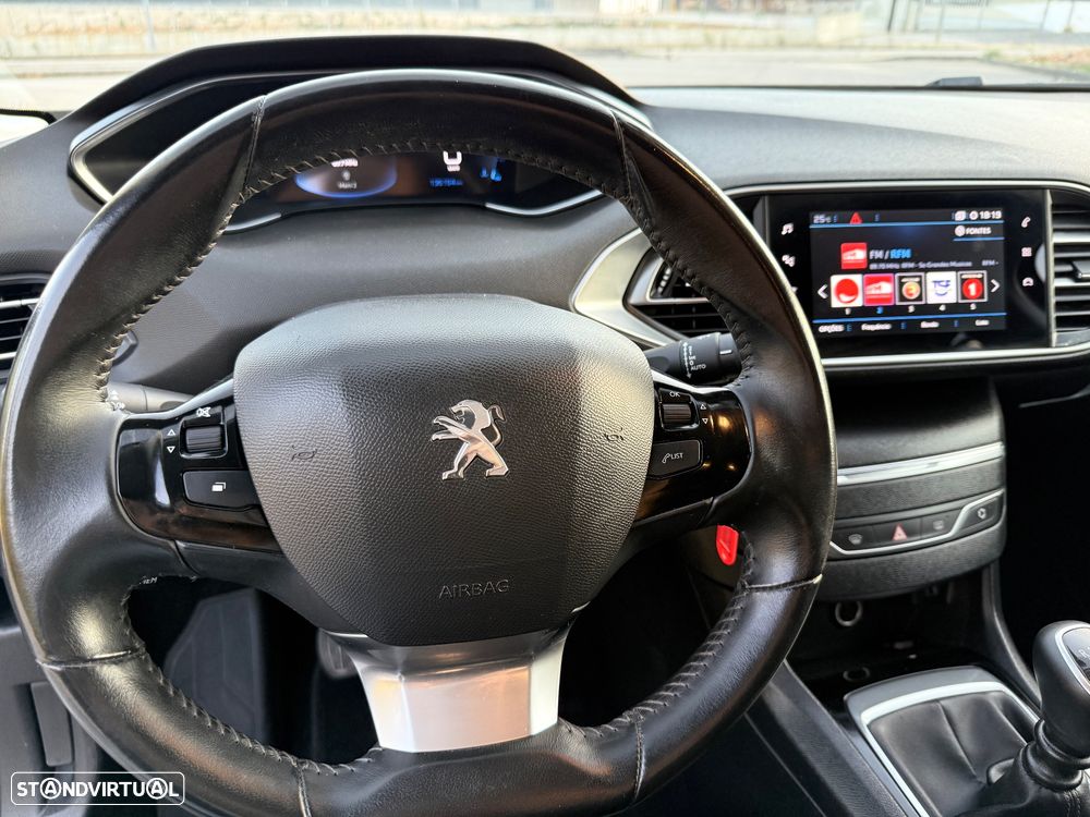 Peugeot 308 SW 1.5 BlueHDi Style - 14
