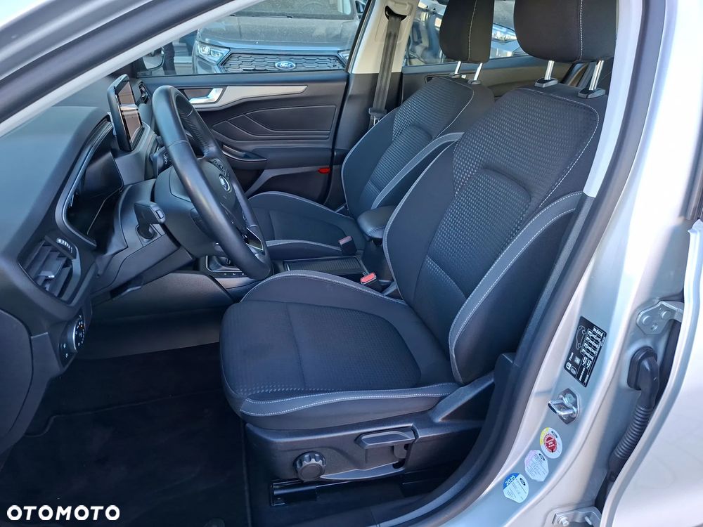 Ford Focus 1.5 EcoBlue Connected - 19