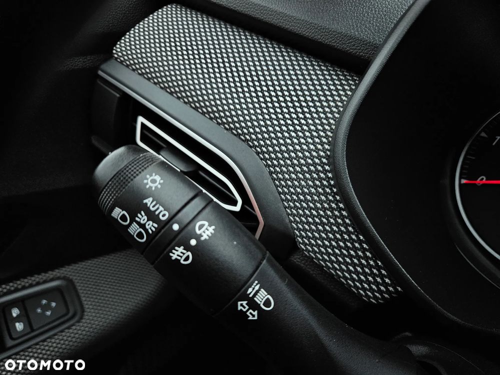 Dacia Sandero TCe 90 Comfort - 29