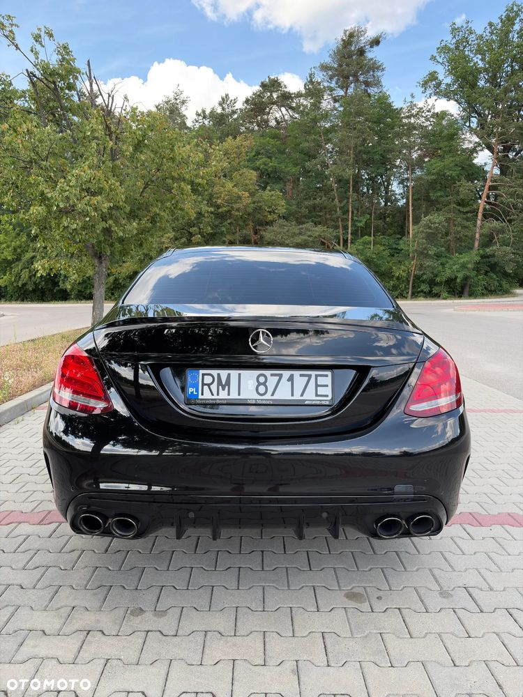 Mercedes-Benz Klasa C 200 4-Matic 9G-TRONIC - 3