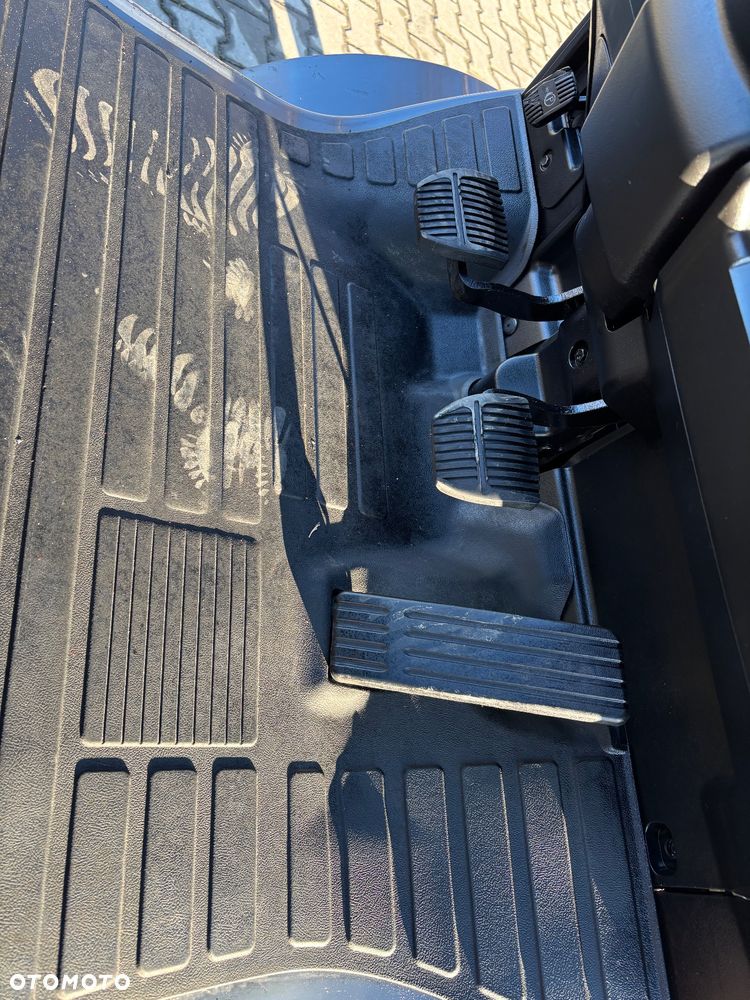 Toyota 8FGF20 GWARANCJA LPG BENZYNA triplex ORGINALNY STAN 39 750 NETTO - 8