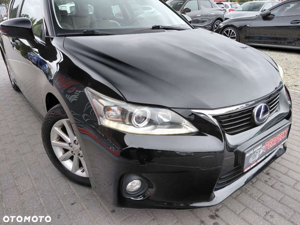 Lexus CT - 5