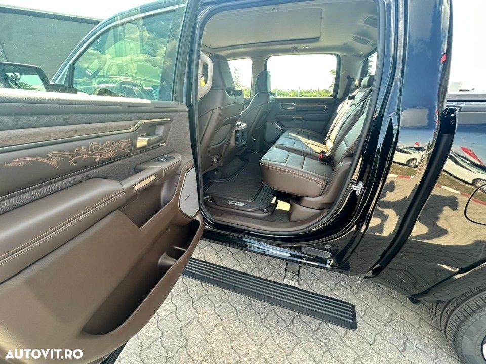 Dodge RAM - 10