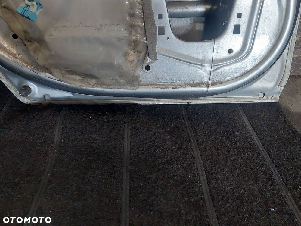 DRZWI KOMPLETNE LEWY TYŁ HONDA ACCORD VII SEDAN NH623M - 11