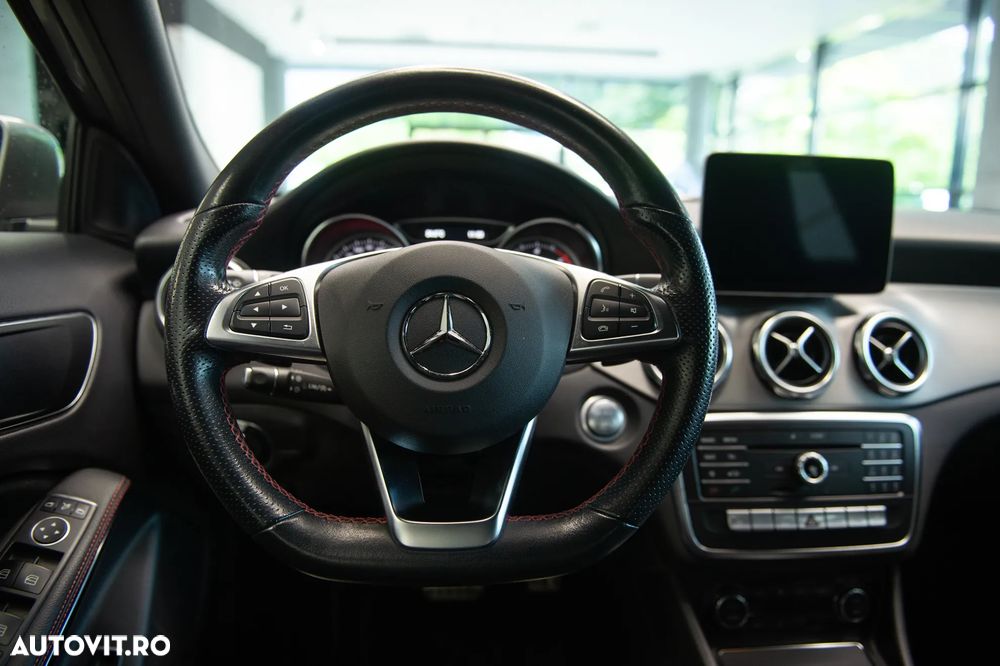Mercedes-Benz GLA 200 d 4MATIC Aut. - 18