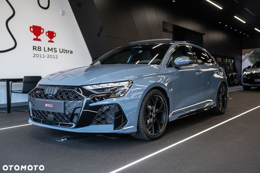 Audi RS3 Sportback - 2