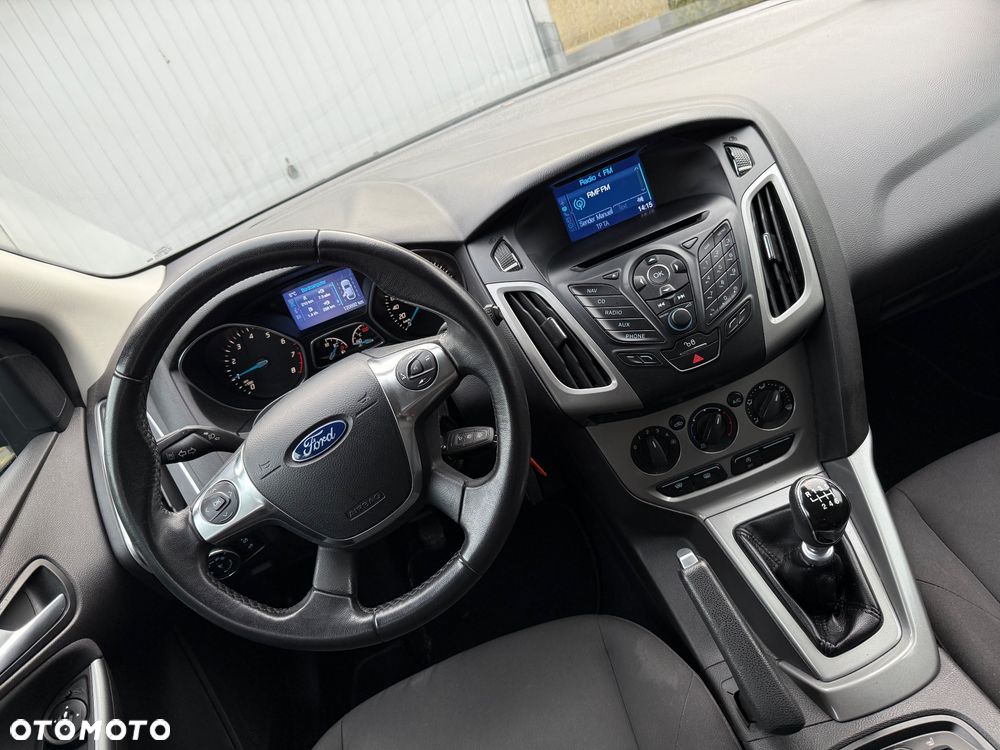 Ford Focus 1.0 EcoBoost Start-Stopp-System Champions Edition - 25