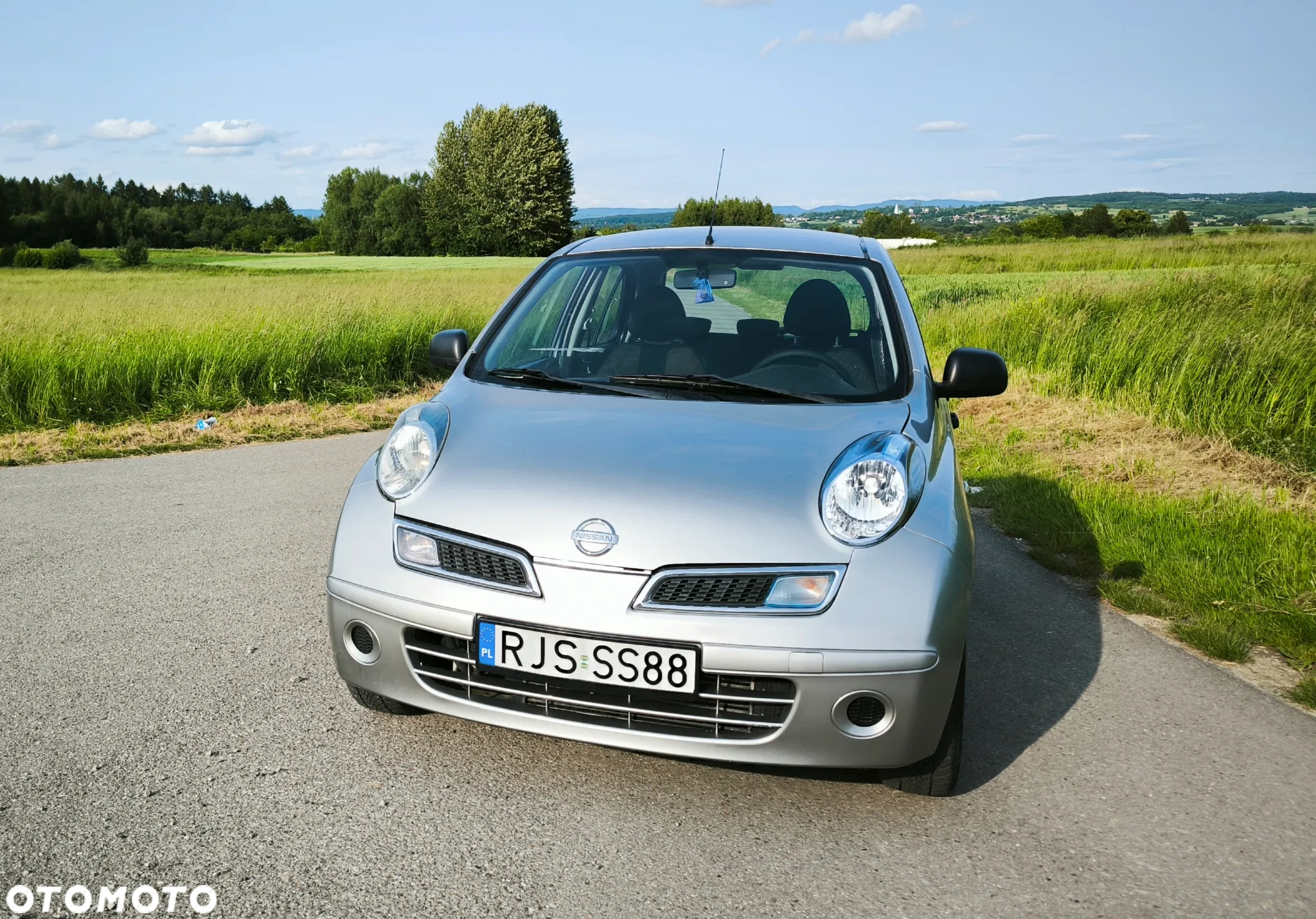 Nissan Micra - 2