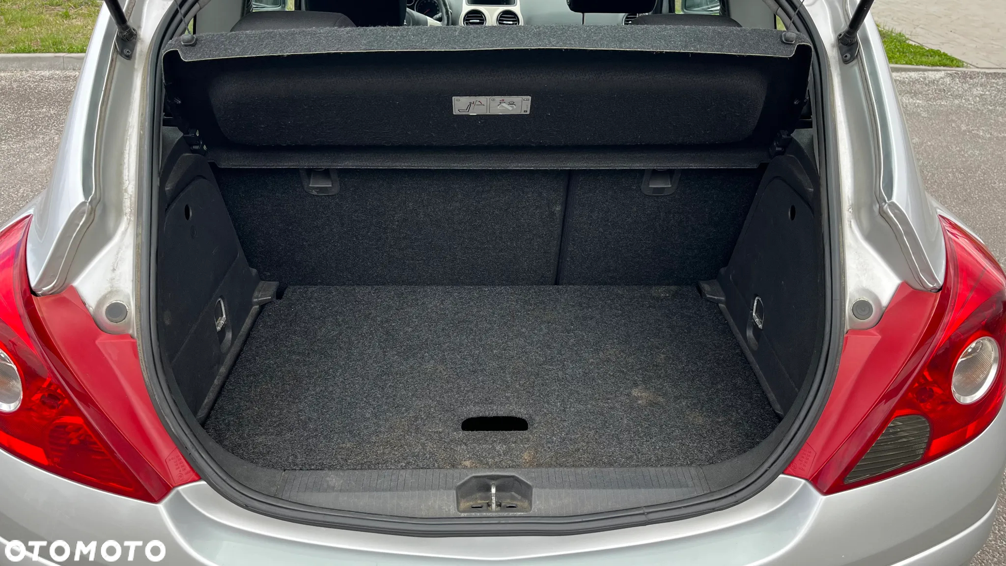 Opel Corsa 1.2 16V Enjoy EasyTronic - 15