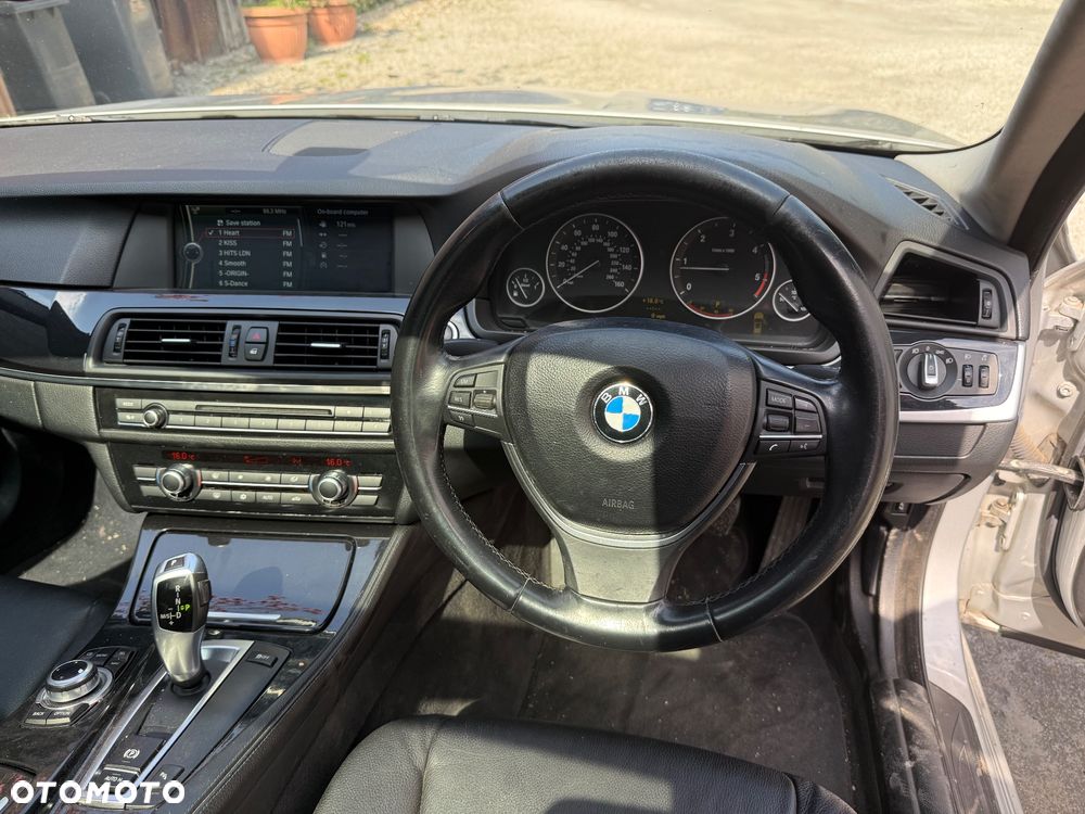 BMW Seria 5 520d - 10