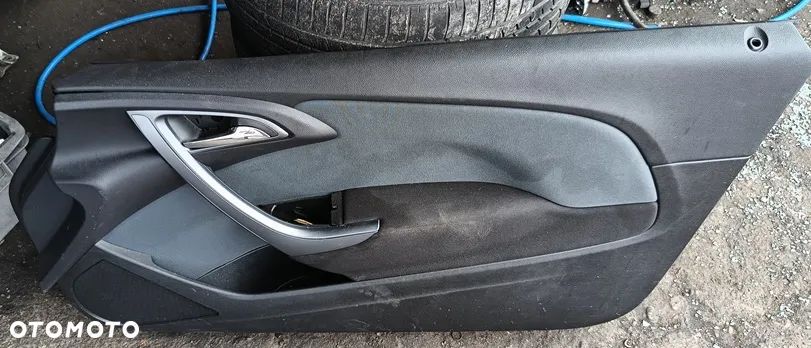 OPEL ASTRA J IV 12r GTC 3D BOCZEK TAPICERKA DRZWI PRAWY PRZÓD - 1