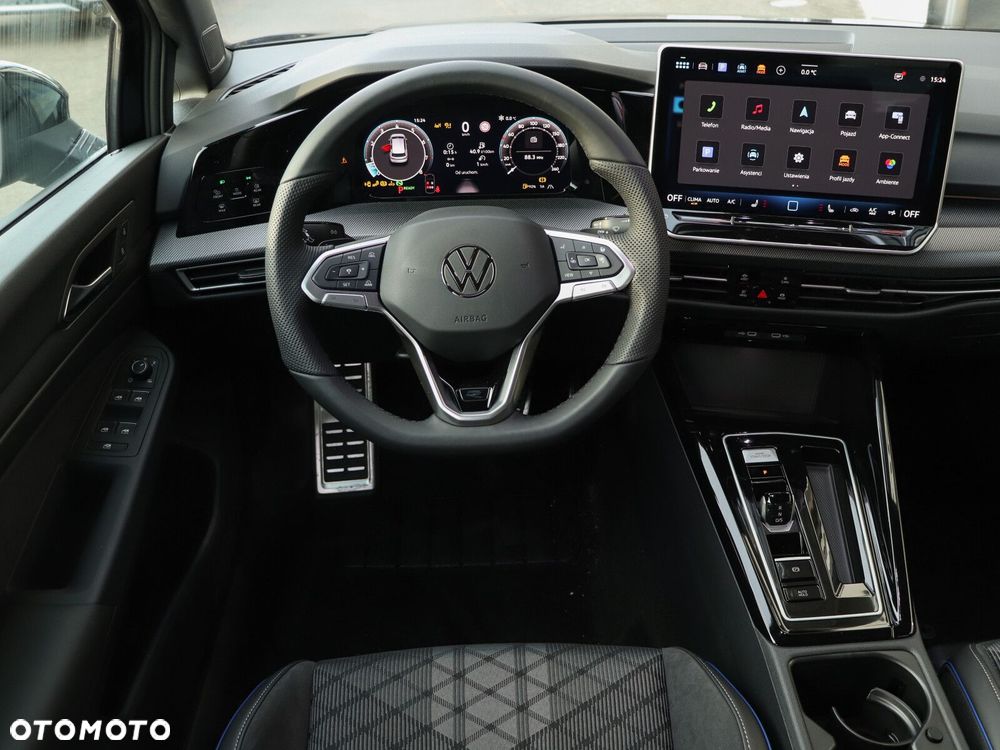 Volkswagen Golf - 16