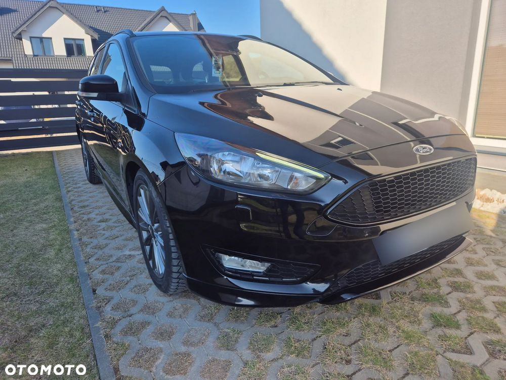 Ford Focus 1.5 EcoBlue Start-Stopp-System ST-LINE - 5