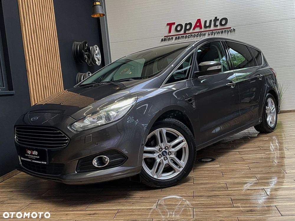 Ford S-Max 2.0 EcoBoost Titanium - 1