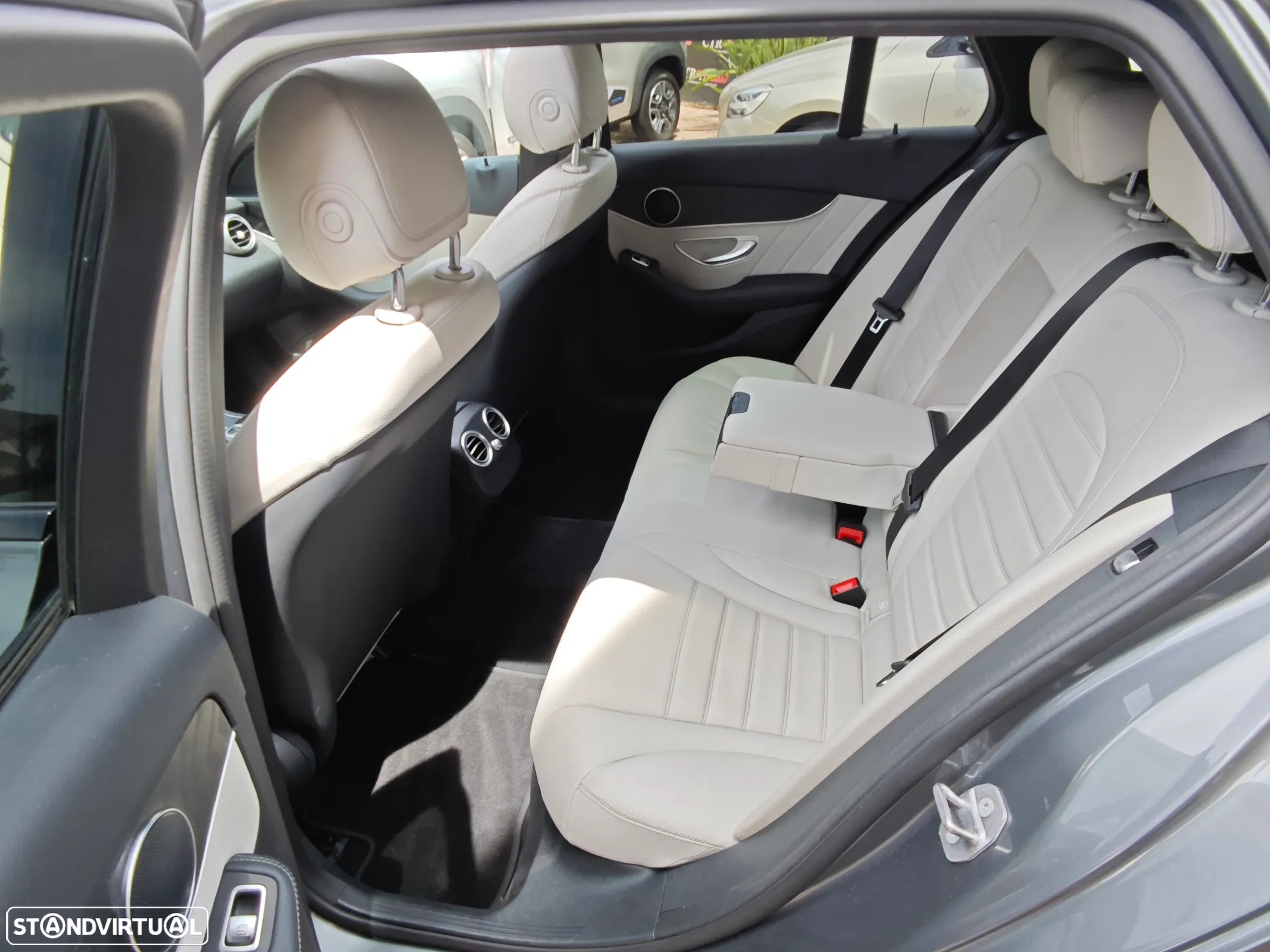 Mercedes-Benz C 250 d 4Matic Station 9G-TRONIC AMG Line - 20