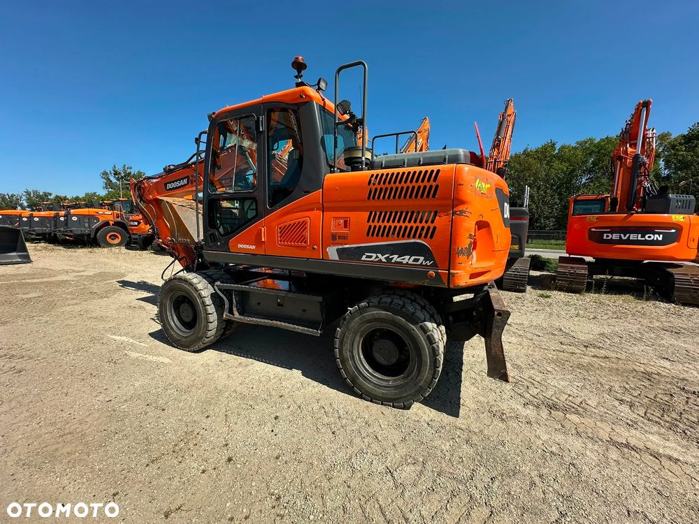 Doosan DX140W-5 - 2