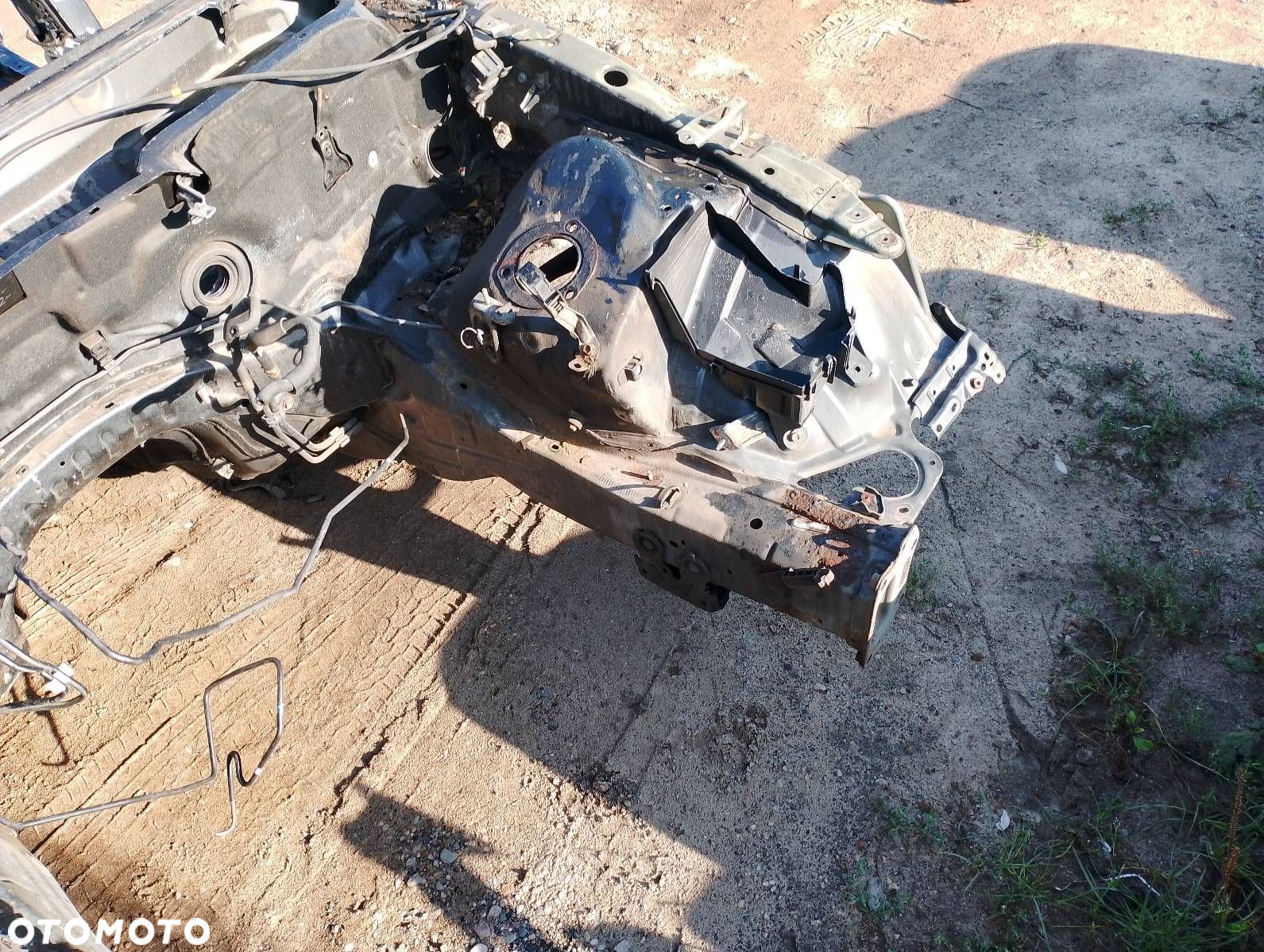 ĆWIARTKA PODŁUŻNICA LEWY PRZÓD LEXUS IS II - 3