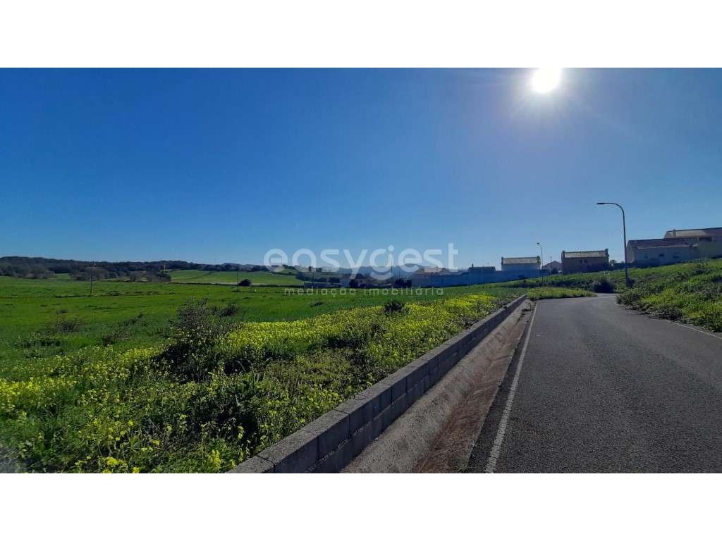 Terreno com 5600 metros quadrados em limites de Morelena. - Grande imagem: 5/13