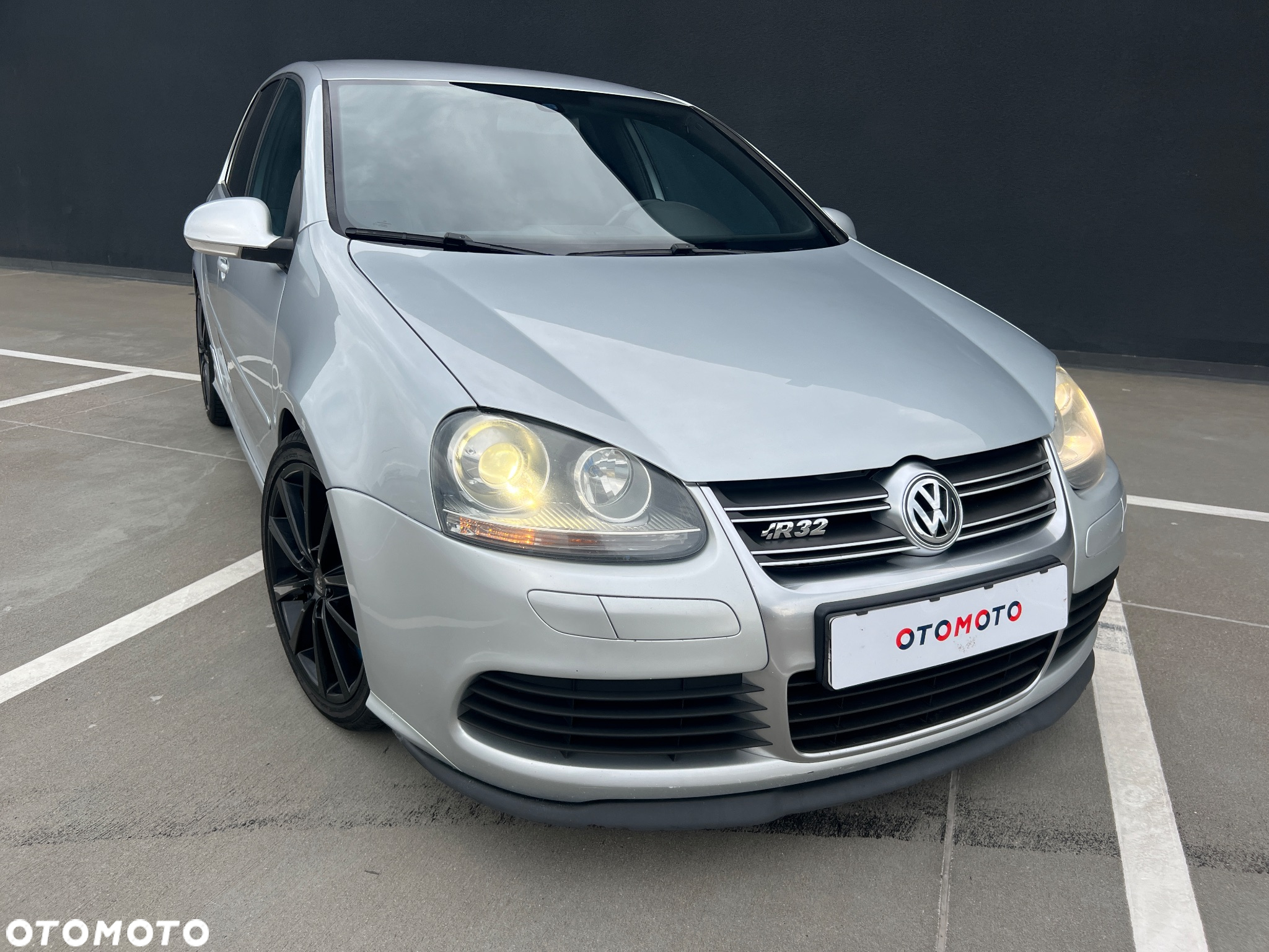 Volkswagen Golf V R32 DSG - 4