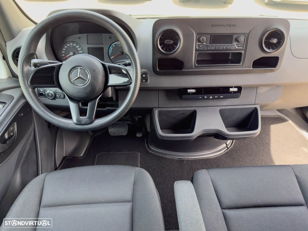 Mercedes-Benz eSprinter - 7