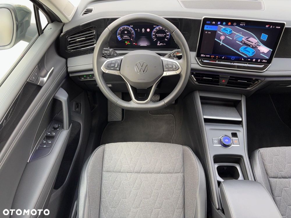 Volkswagen Tiguan - 22