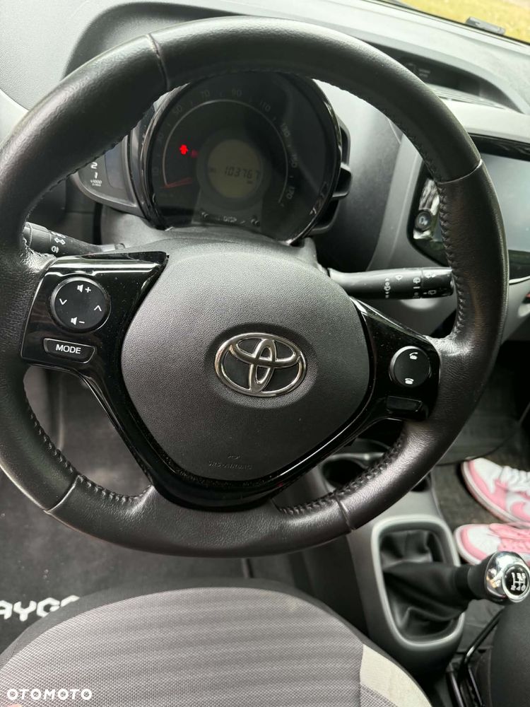 Toyota Aygo 1.0 VVT-i Color Edition - 3