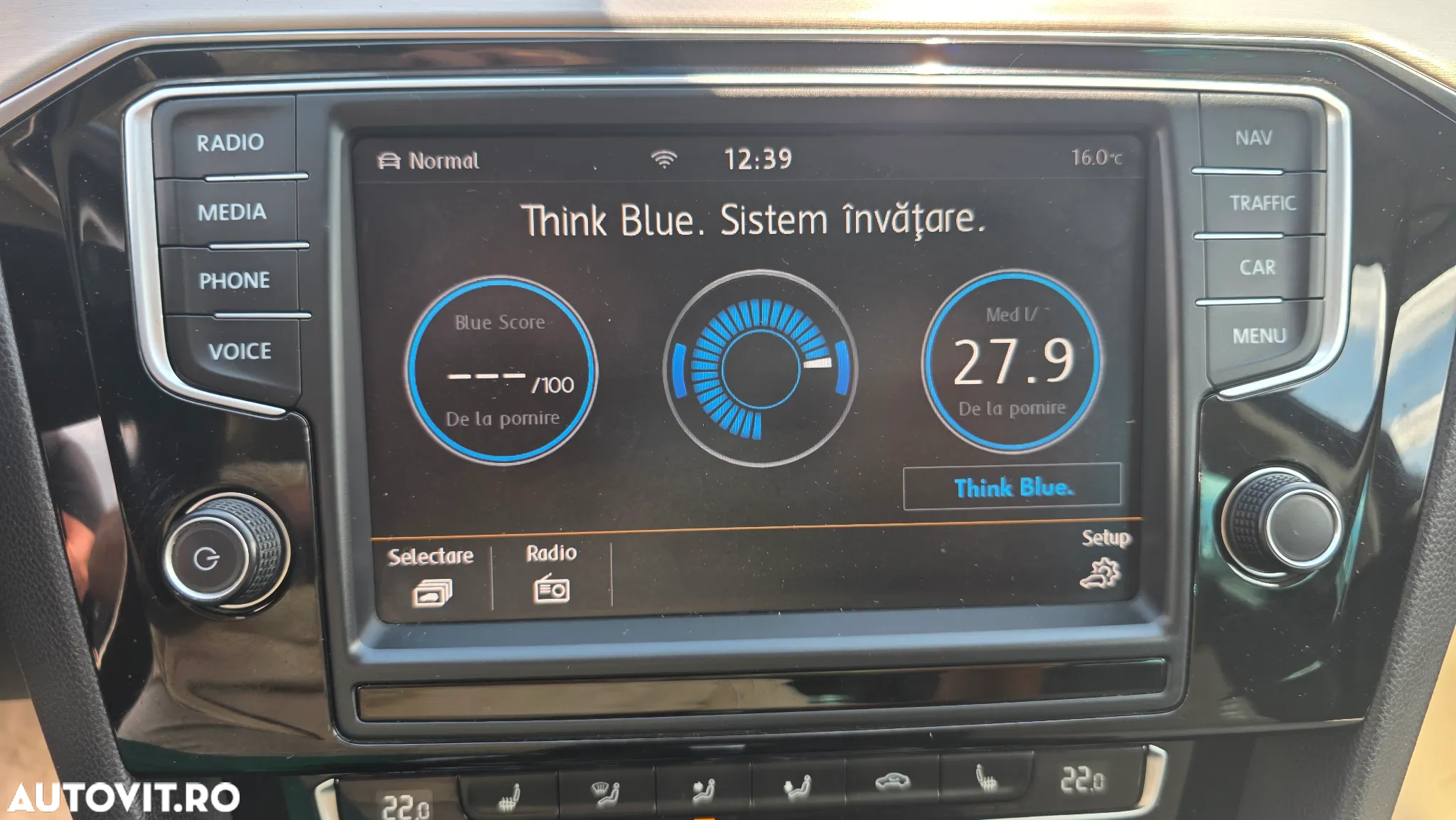 Volkswagen Passat - 16