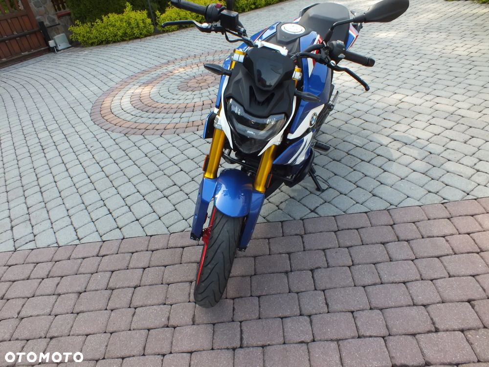 BMW G - 21
