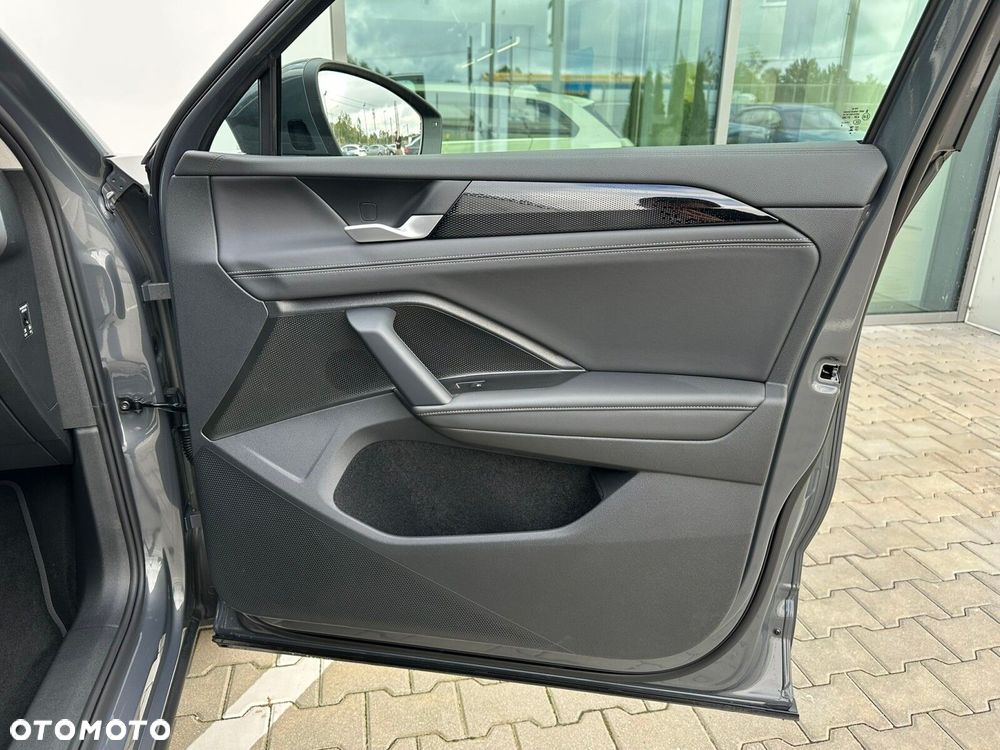 Volkswagen Tayron 2.0 TSI 4Mot Life Plus DSG - 20