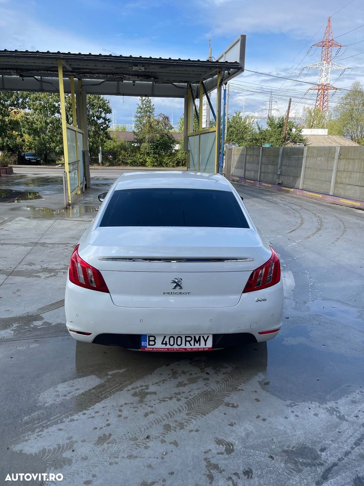 Peugeot 508 Hybrid4 Allure - 3