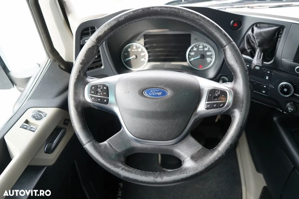 Ford F-MAX 500 / EURO 6 - 27
