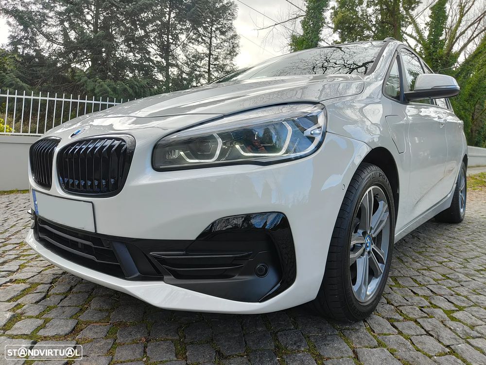 BMW 225xe Active Tourer Line Sport - 19