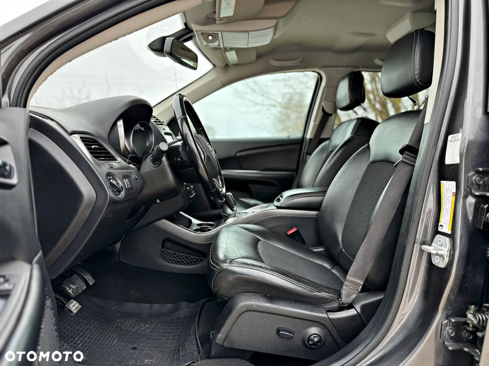 Dodge Journey - 26